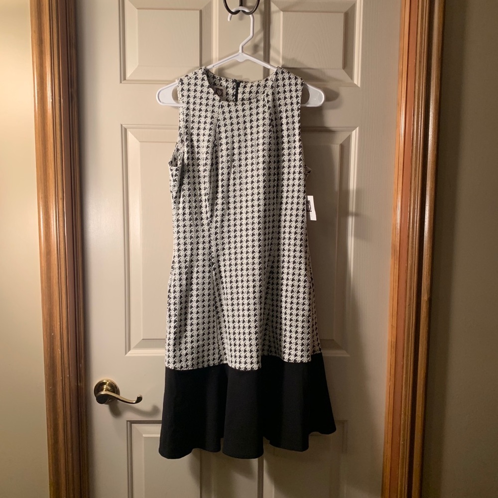 Black and white dress